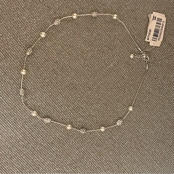 Classics silver-tone white pearl fireball ajustable necklace - Picture 3 of 8